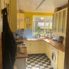 Photo 2: kitchen