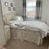 Photo 4: Bedroom 