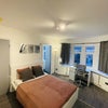 Photo 8: Room 3