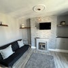 Photo 2: Lounge area 