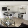Photo 2: Kitchen Lounge