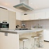 Photo 2: Kitchen