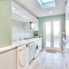 Photo 3: Kitchen