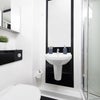 Photo 4: En-suite Bathroom