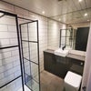 Photo 5: Room 2 En Suite