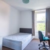 Photo 4: Bright bedroom (Room 1)