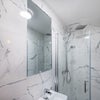 Photo 4: En-Suite 