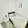 Photo 9: Room 4