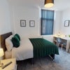 Photo 6: Room 5