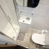 Photo 13: Room 1 En Suite 