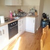 Photo 6: Kitchen