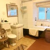 Photo 6: bathroom