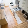 Photo 4: Kitchen 