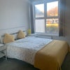 Photo 9: Room 2