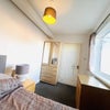 Photo 8: Room 1