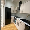 Photo 2: Kitchen 