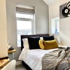 Photo 2: Lovely en-suite bedroom in the heart of Town Centre
