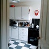 Photo 7: kitchen