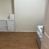 Photo 9: Room 1