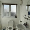 Photo 6: Main bathroom 