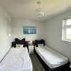 Photo 6: twin guest room
