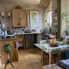 Photo 3: Kitchen