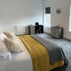 Photo 2: Room 6