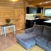 Photo 4: Living room/kitchen