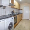 Photo 6: Kitchen