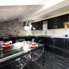 Photo 4: Kitchen