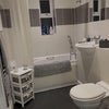 Photo 8: 2nd Bathroom