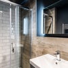 Photo 5: Ensuite