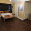 Photo 7: Room 6 - occupied