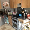 Photo 6: Kitchen