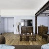 Photo 4: Living Room