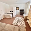 Photo 6: Room 1 Studio with own entrance