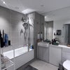 Photo 5: Main bathroom 