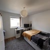 Photo 4: Bedroom for rent