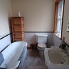 Photo 3: Share bathroom with 1 person 