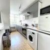 Photo 7: Kitchen 