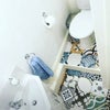 Photo 7: Downstairs toilet 