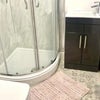 Photo 9: En-suite 