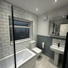 Photo 3: Bathroom (1)