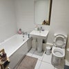 Photo 7: 2nd Bathroom