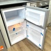 Photo 15: Fridge-freezer