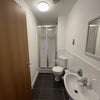 Photo 4: En suite