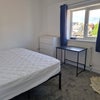 Photo 6: Room 4
