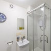 Photo 3: En-suite