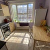 Photo 4: kitchen