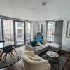 Photo 2: Livingroom